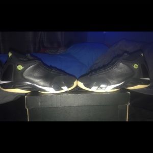 Air Jordan indigo 14s